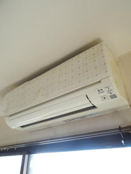 丸山ハイツの寝室|エアコン有ります★