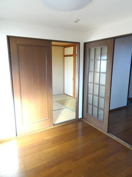 丸山ハイツの洋室|★綺麗で明るい洋室★