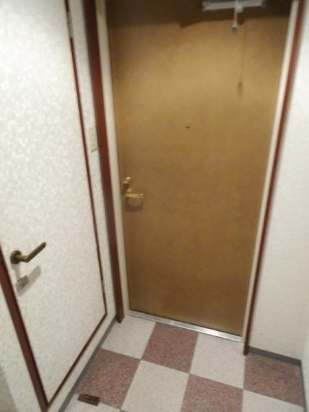 大阪市大正区泉尾２丁目の店舗一部の玄関|★玄関スペース★