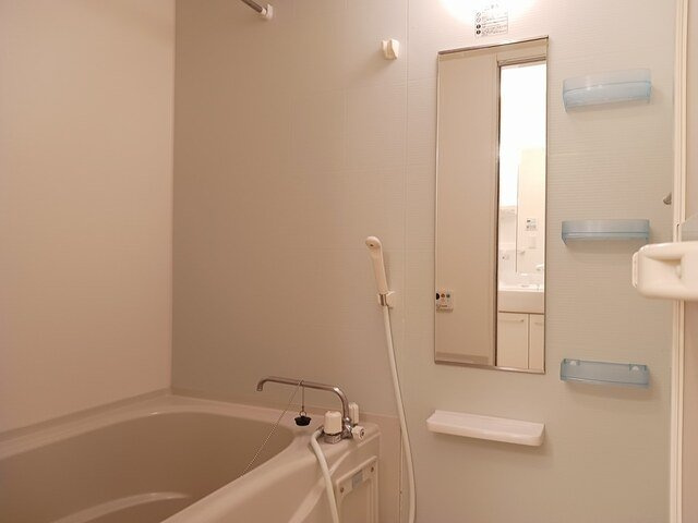 カトルセゾンＣの浴室|お風呂で日々の疲れを落としましょう