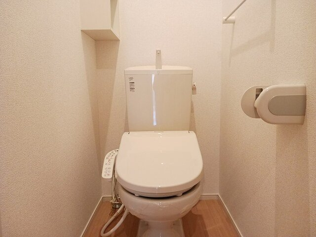 フレ・セゾンのトイレ|清潔感のあるトイレです