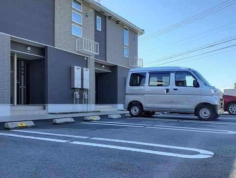 フレ・セゾンの駐車場|駐車場があるので、車を買う予定の方も安心です