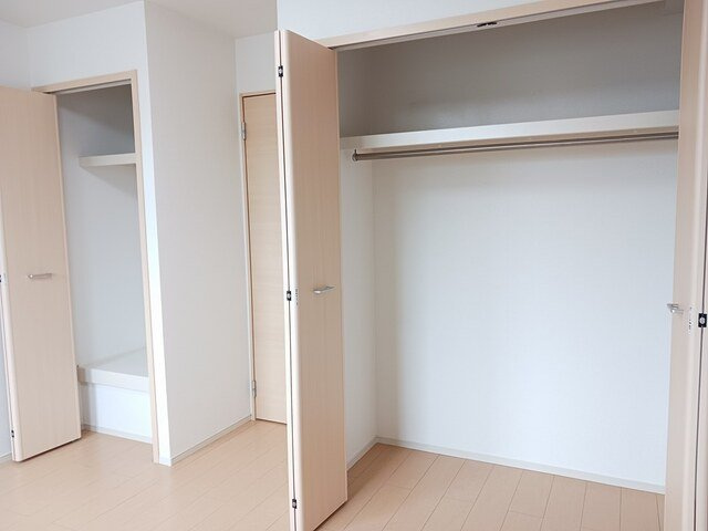 グランティスの収納|たっぷりとした収納スペースです