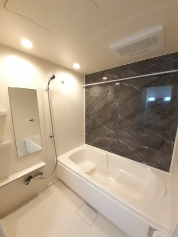 【浴室】 | ピアビアンカ