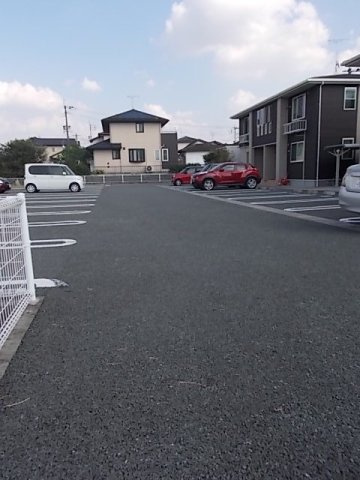 エンジョイ　Ｄの駐車場