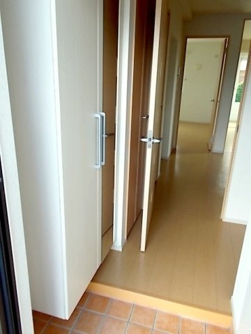 エンジョイ　Ｄの玄関