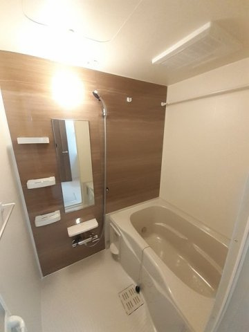 リヴァーサ御堀Ⅱの浴室