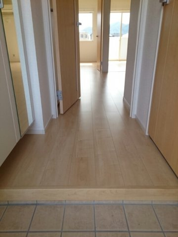 Ｓｕｎ　Ｓｋｙ　黒川Ⅲの玄関