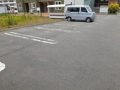 【駐車場】 | ひかり | 車をお持ちの方に嬉しい駐車場付きの物件です