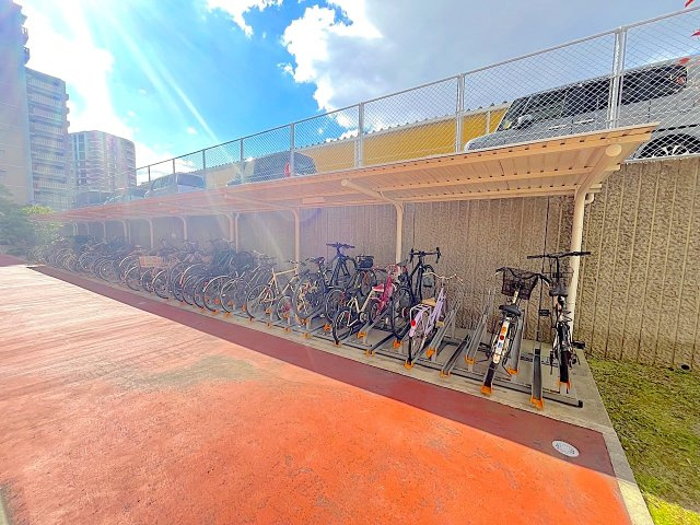 パーク・サンリヤン博多の森Ⅳ番館の駐輪場