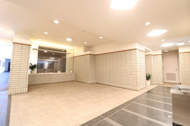 【ロビー】