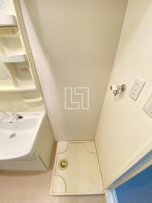 【洗面所】 | Zeus難波CUBE | Zeus難波CUBE　室内洗濯機置き場