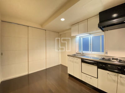 【居間・リビング】 | Zeus難波CUBE | Zeus難波CUBE　ダイニング