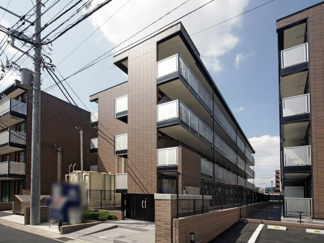 レオパレスモンサンミッシェルの外観