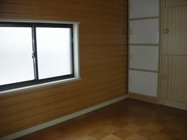 10/29新規　戸建　高山市清見町三日町　1980万の洋室