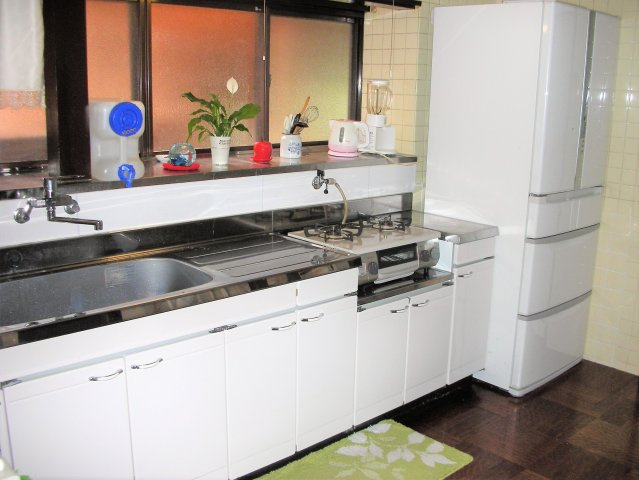 10/29新規　戸建　高山市清見町三日町　1980万のキッチン