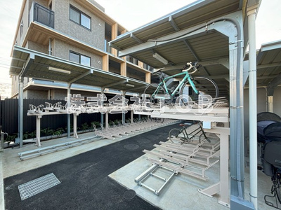 【その他共用部分】 | グランリビオ浜田山 | 自転車置き場