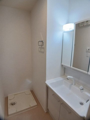 【洗面所】 | ウィステリア　アール．Ⅱ | 洗面所です