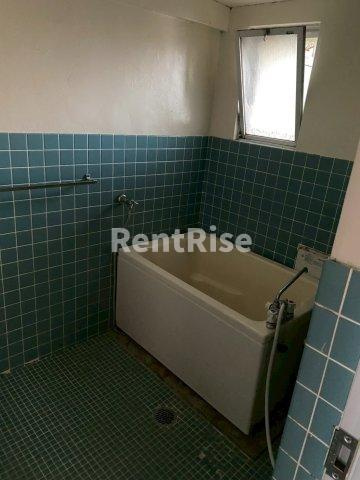 パステルハイムの浴室