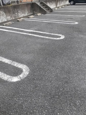 【駐車場】 | エアリーランドＢ | 駐車場完備です