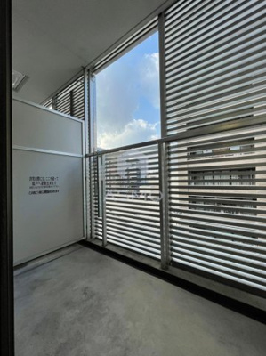 【バルコニー】 | カーサヴィヴァーチェ