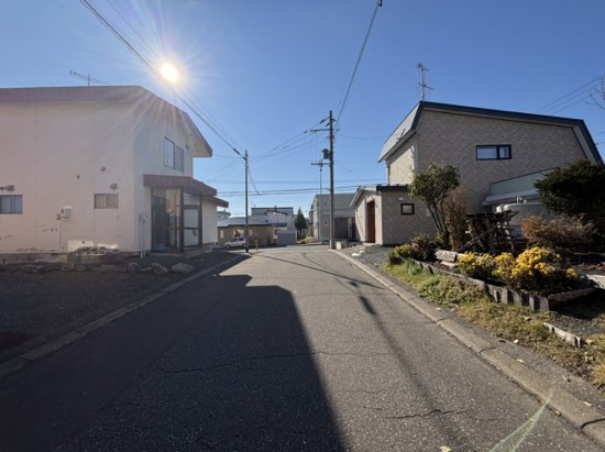 【前面道路含む現地写真】 | 北見市並木町５５６番地６　中古売家