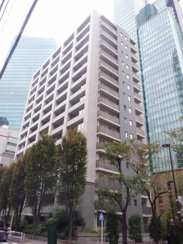 麻布市兵衛町ホームズの外観