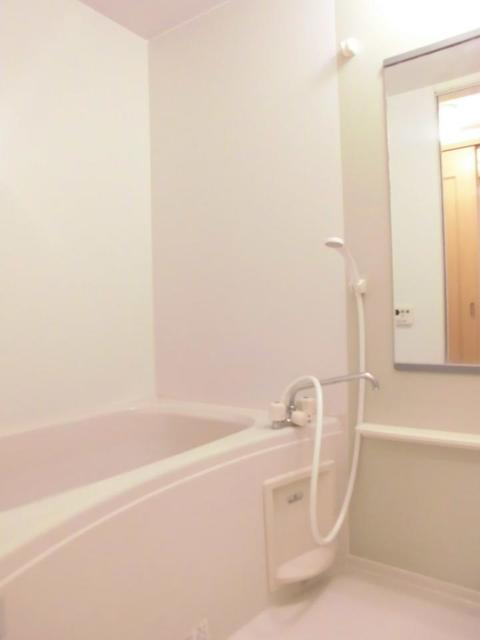 カトルセゾン　Ⅰの浴室|バス