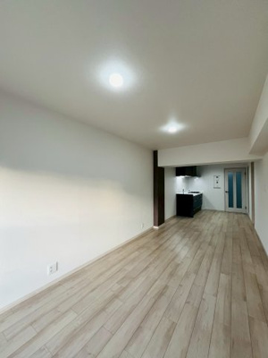 【洋室】 | 旭コーポB棟 | LDK（約10.5帖）