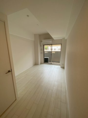 エスプレイス神戸グレースの居間・リビング