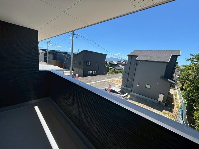 今津　新築戸建　４棟のバルコニー