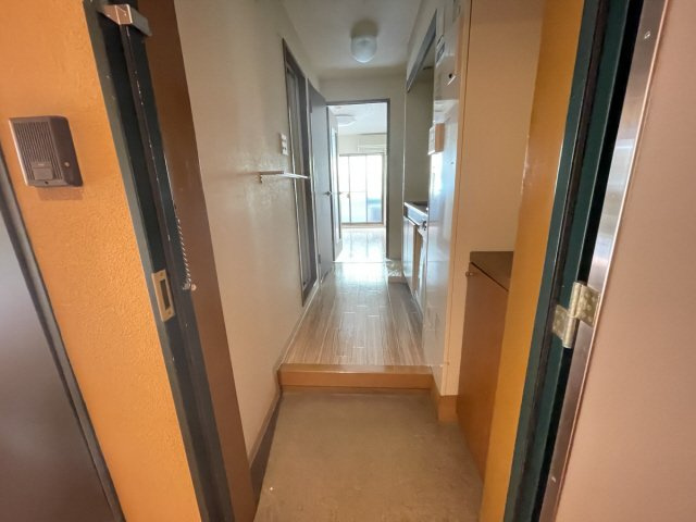 エルマール御影の玄関