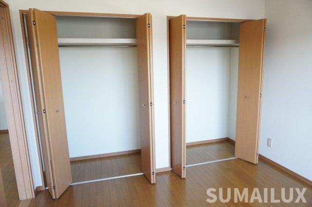 ソリテール麻生田の収納