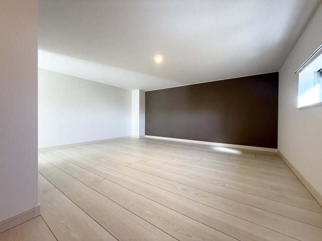 アイリスサンタ久留米 の収納|アクセントクロスで雰囲気も良いです