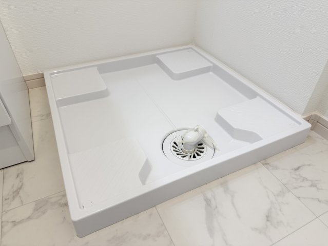 アイリスサンタ久留米 の設備|室内の洗濯機置き場