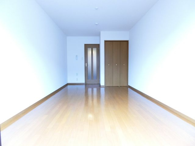 フジパレスアサヒの寝室