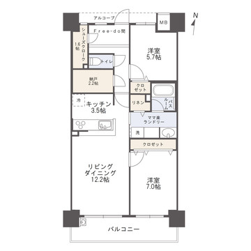 アルファスマート南熊本の間取り|間取は72.46㎡、2LDKに納戸とシューズクロークがついた収納力のあるお部屋です。