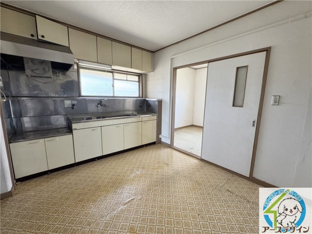 【アースデザイン】城の宮第二住宅17号棟　収益利用に◎の居間・リビング