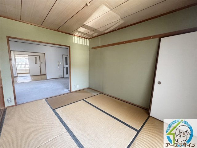 【アースデザイン】城の宮第二住宅17号棟　収益利用に◎の和室