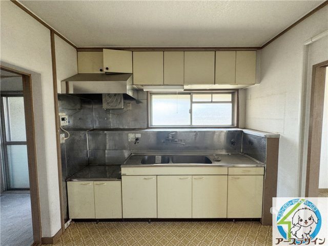 【アースデザイン】城の宮第二住宅17号棟　収益利用に◎のキッチン