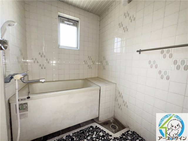 【アースデザイン】城の宮第二住宅17号棟　収益利用に◎の浴室