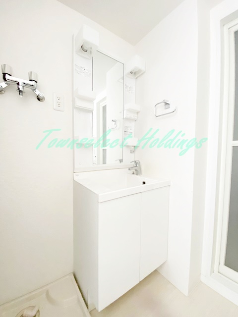 ライフゾーン藤沢の洗面所|忙しい朝には欠かせない洗面所です