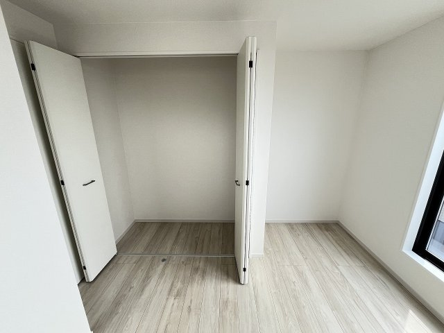 【収納】 | 福岡市西区横浜1丁目5期　1号棟（全3棟）【仲介手数料無料・0円】 | 現地写真。