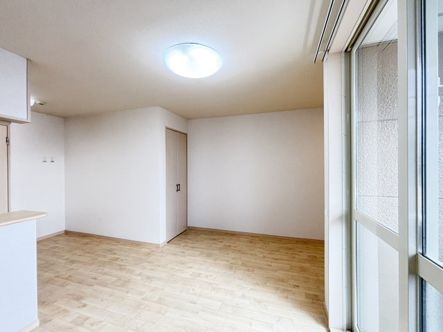 フェイバードパーク・Ⅲの居間・リビング