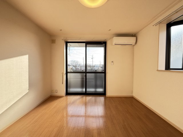 サンライズＫの居間・リビング