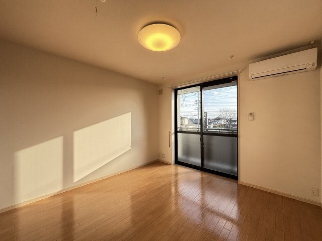 サンライズＫの居間・リビング