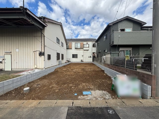 【前面道路含む現地写真】の画像