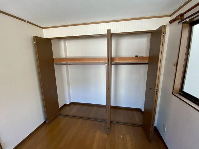 岩屋中町2丁目貸戸建の内装