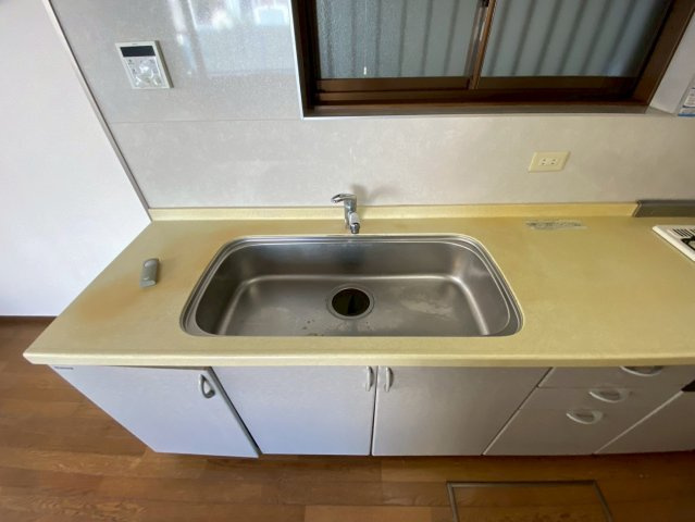 岩屋中町2丁目貸戸建のキッチン