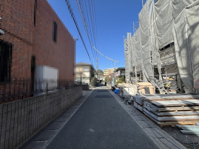 【その他】 | 福岡市西区横浜1丁目5期　2号棟（全3棟）【仲介手数料無料・0円】 | 現地写真。前面道路です。